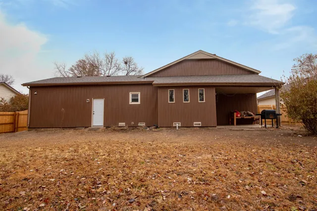 $235,000 | 2211 South Capri Street, Wichita, KS 67207