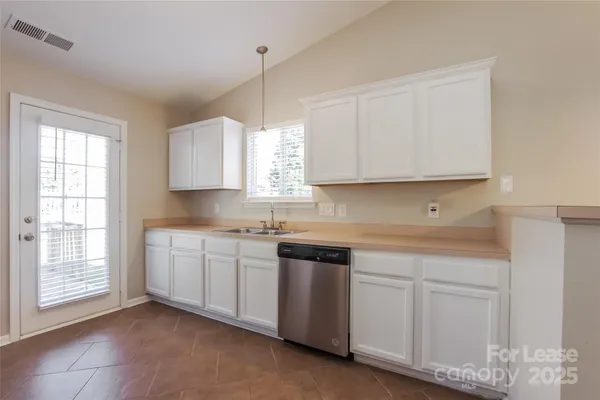 $1,735 | 1003 Washburn Court, Monroe, NC 28110