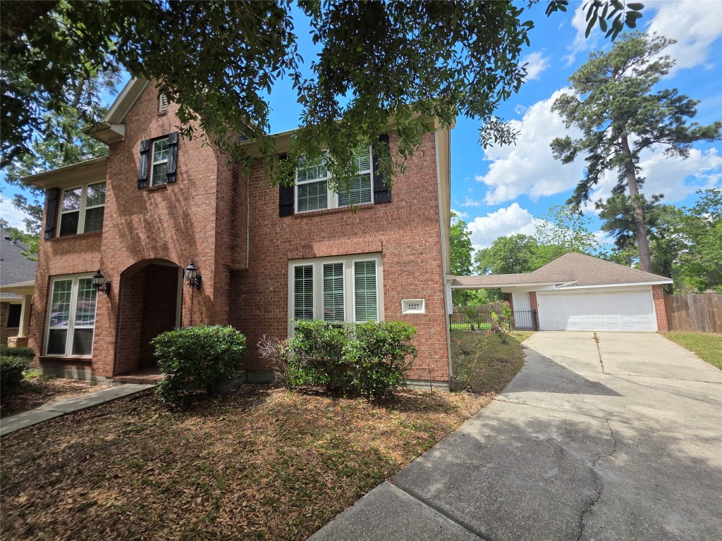2227 Lazy Trail Path Court Spring, TX 77373 - Photo 2 of 30
