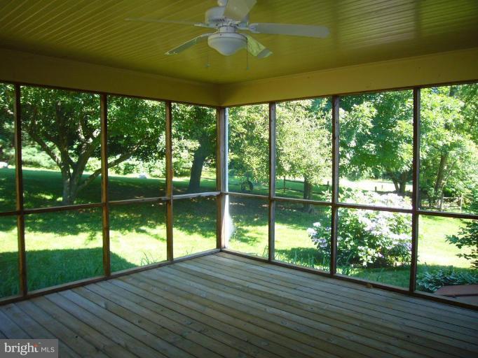 8402 Stonehouse Road Frederick, MD 21702 - Photo 11 of 13 Screened-in Porch