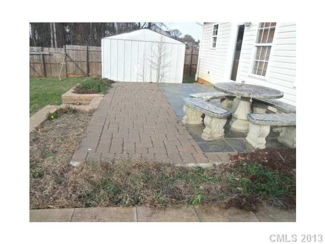 5017 Elizabeth Road Charlotte, NC 28269 - Photo 12 of 12