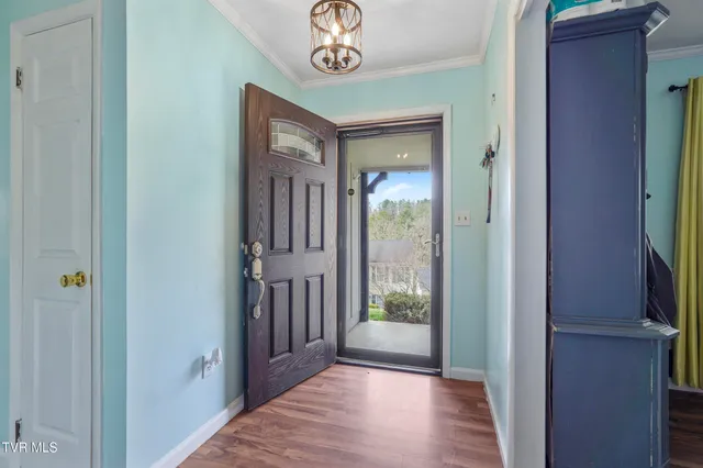 $167,500 | 420 Poplar Street Northwest, Norton, VA 24273