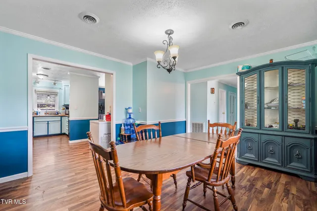 $172,500 | 420 Poplar Street Northwest, Norton, VA 24273