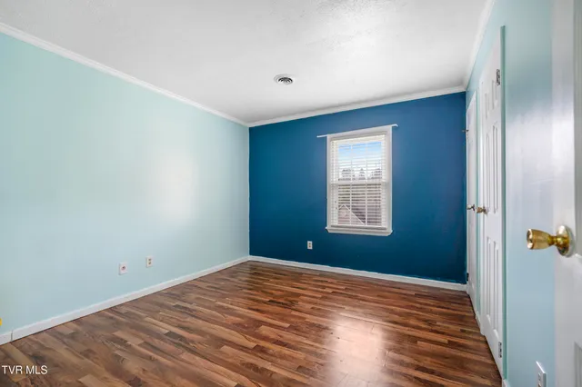 $167,500 | 420 Poplar Street Northwest, Norton, VA 24273