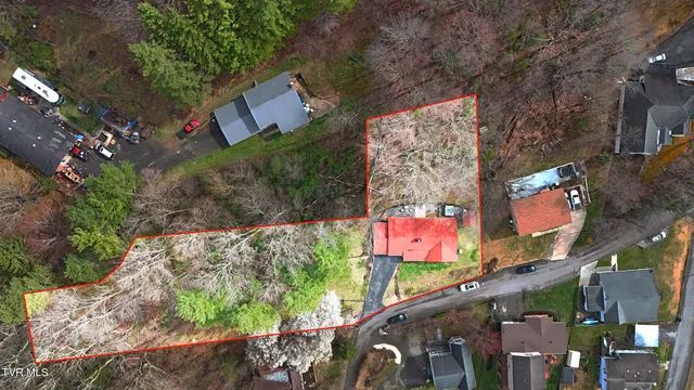 $172,500 | 420 Poplar Street Northwest, Norton, VA 24273