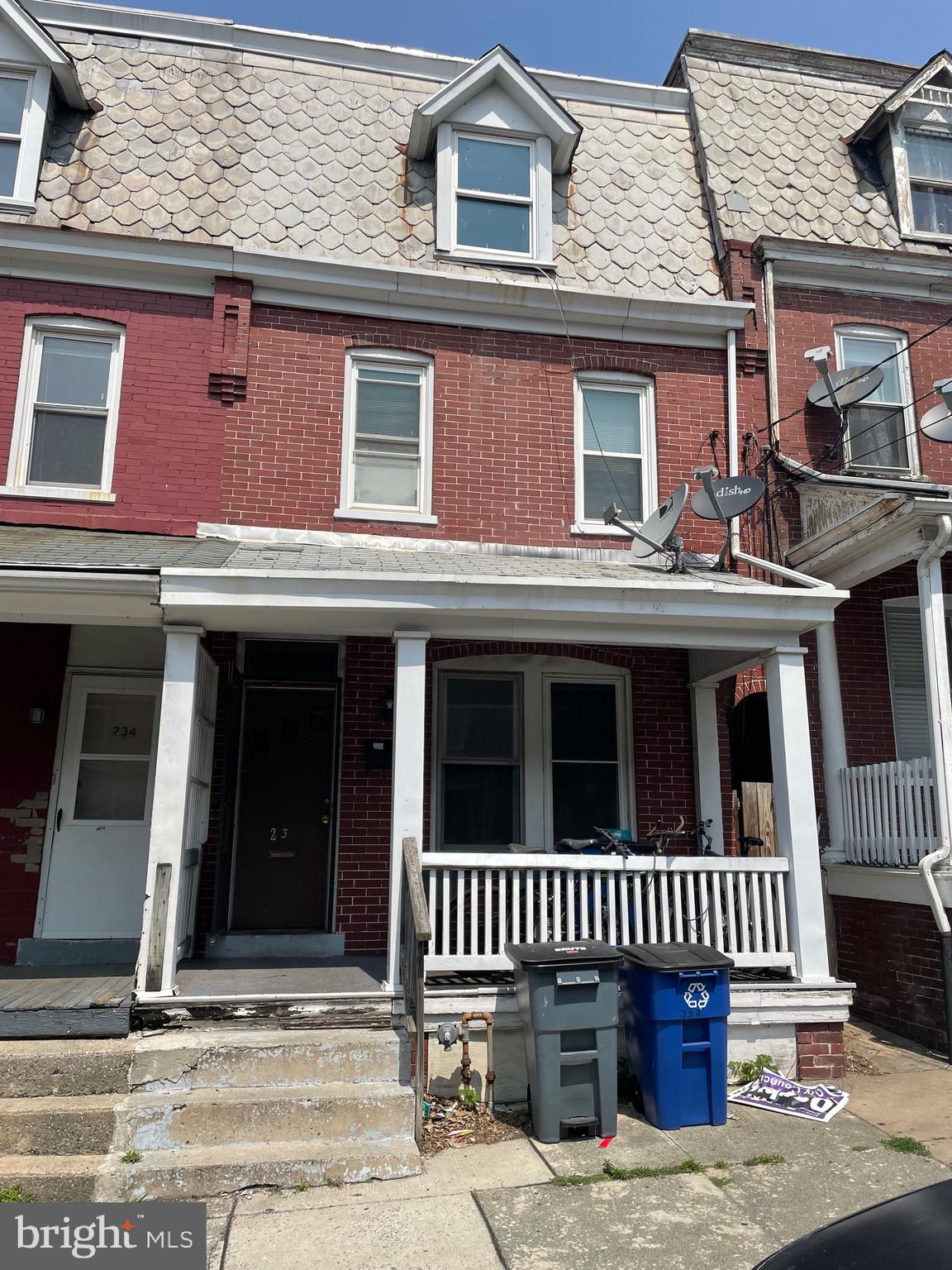 232 Juniata Street Lancaster, PA 17602 - Photo 1 of 18