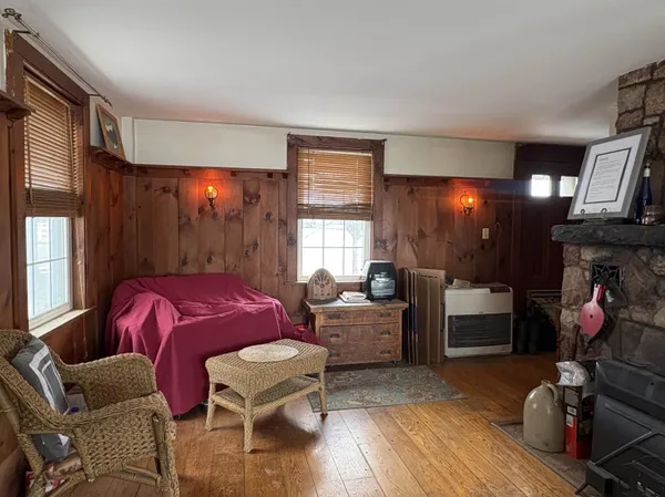 $984,000 | 329 West Shore Road, South Hero, VT 05486