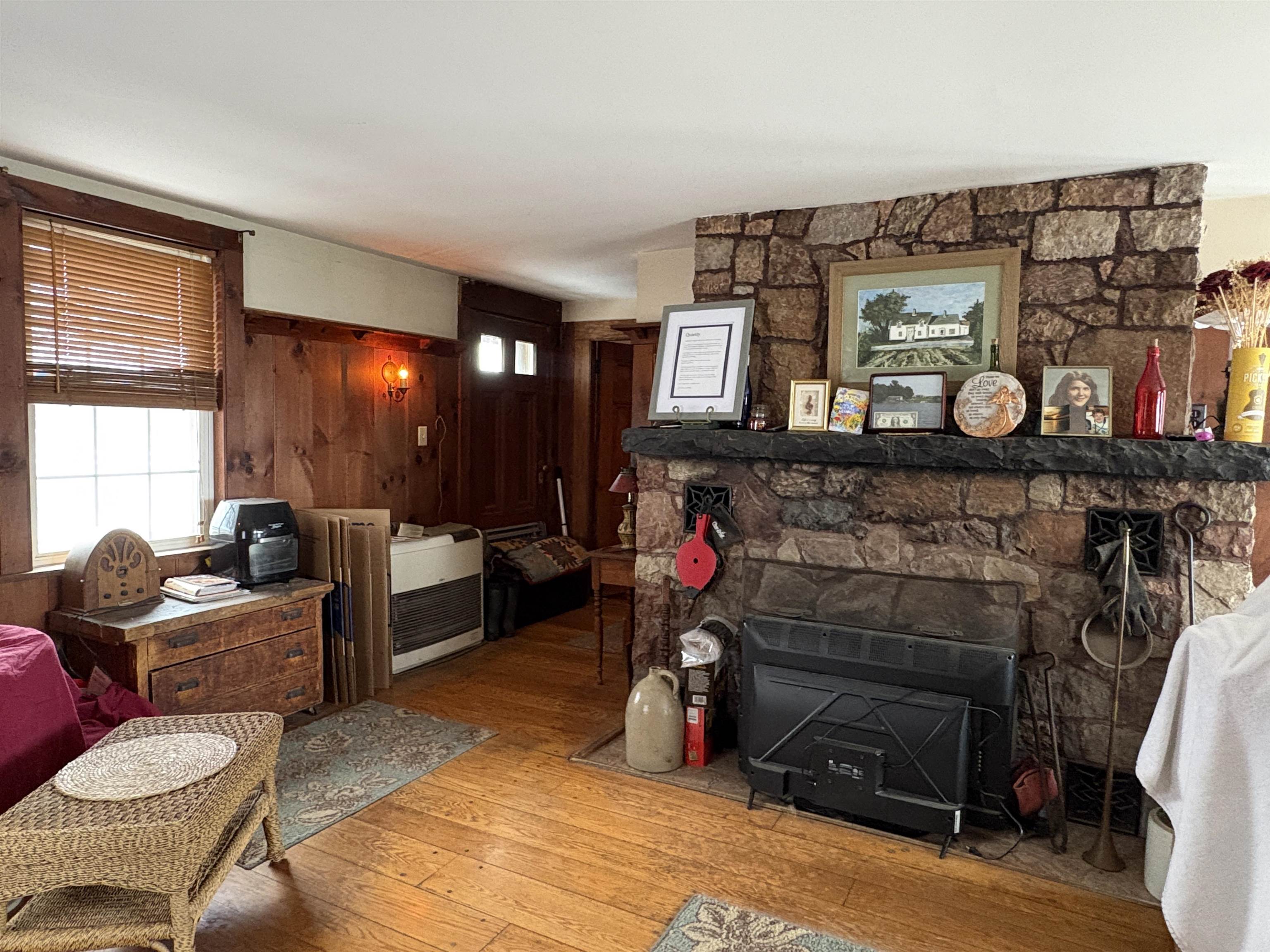 329 West Shore Road South Hero, VT 05486 - Photo 17 of 56