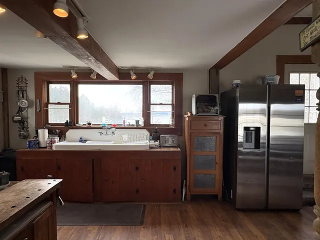 $984,000 | 329 West Shore Road, South Hero, VT 05486