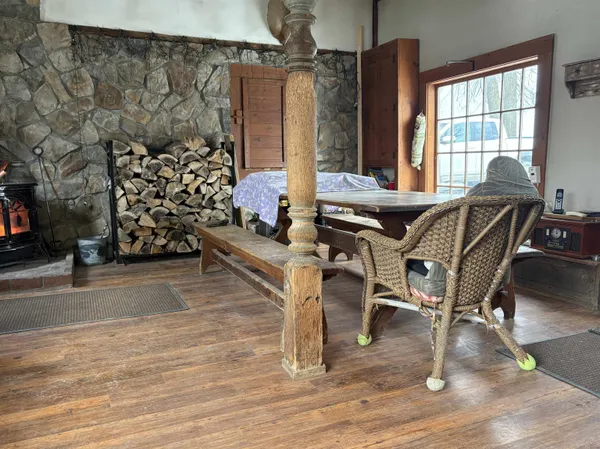 $984,000 | 329 West Shore Road, South Hero, VT 05486