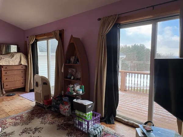 $984,000 | 329 West Shore Road, South Hero, VT 05486