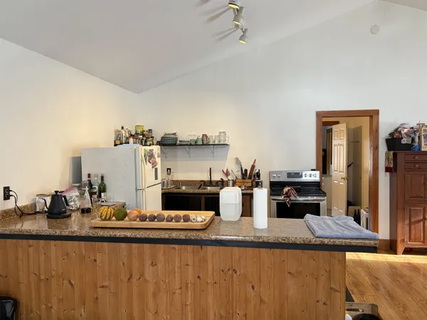 $984,000 | 329 West Shore Road, South Hero, VT 05486