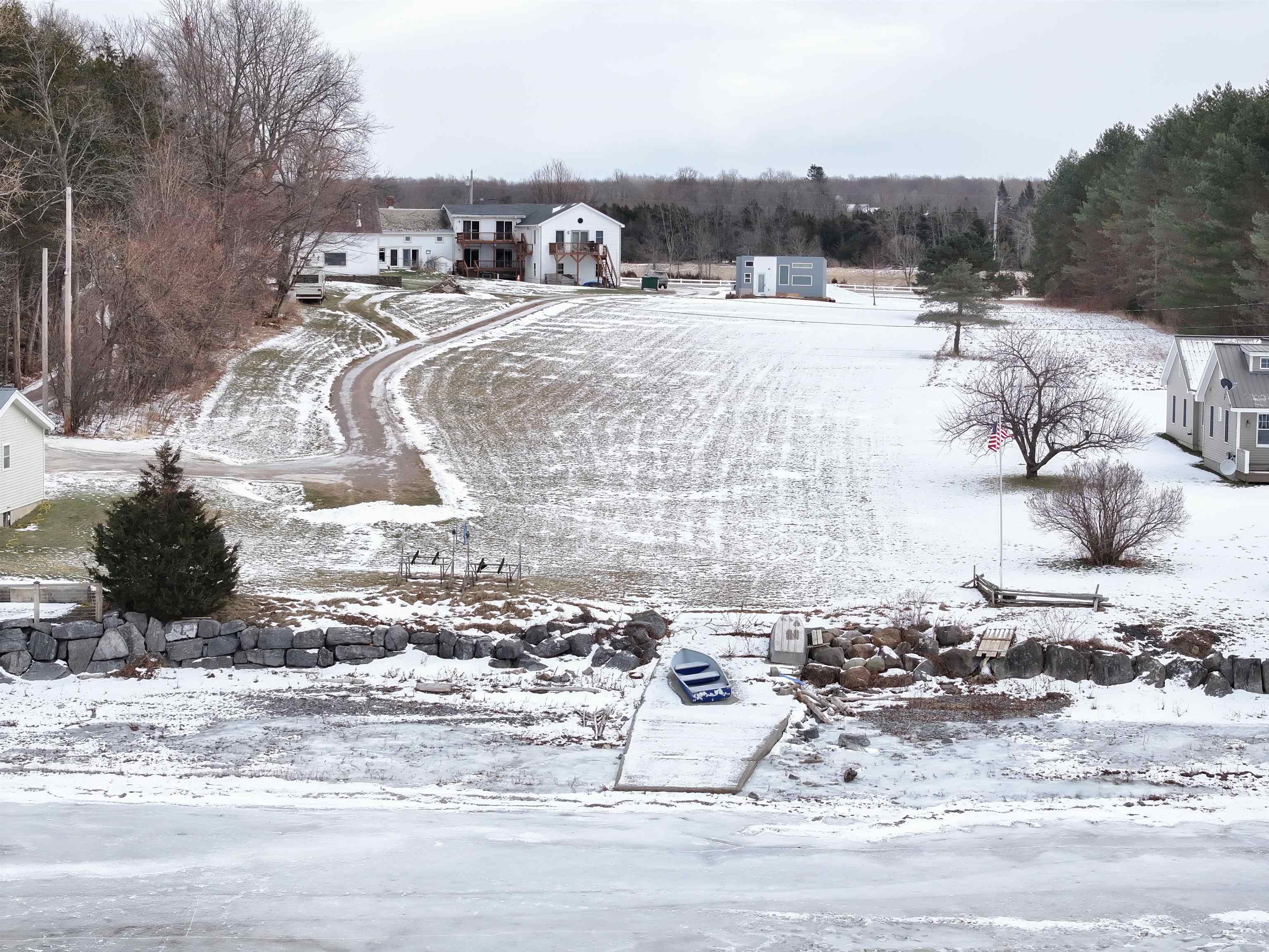 329 West Shore Road South Hero, VT 05486 - Photo 5 of 56