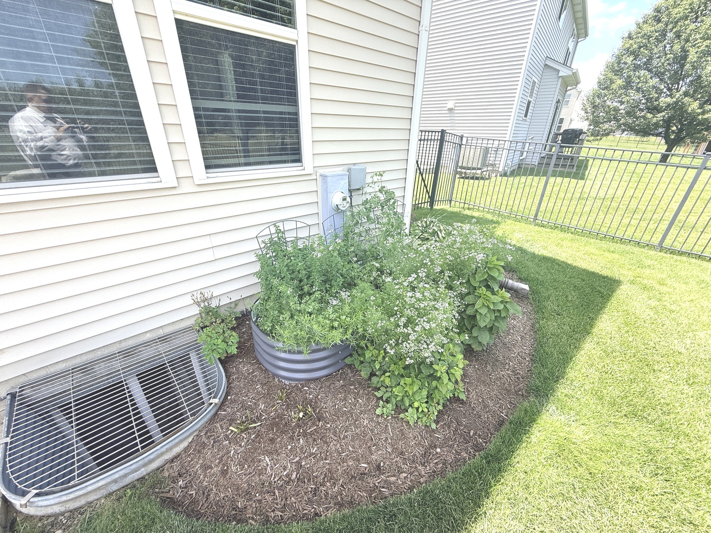 327 Shelbourne Road Volo, IL 60073 - Photo 33 of 43