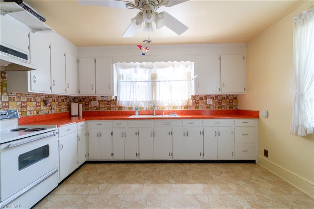 776 Circle Drive Eden, NC 27288 - Photo 14 of 27