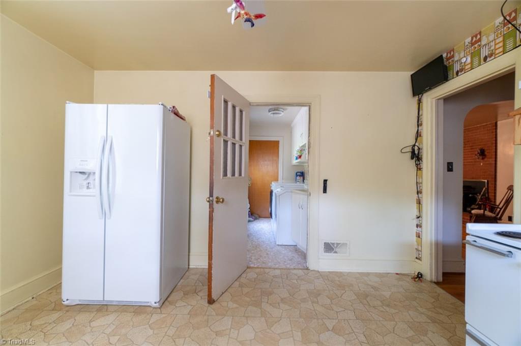 776 Circle Drive Eden, NC 27288 - Photo 23 of 27