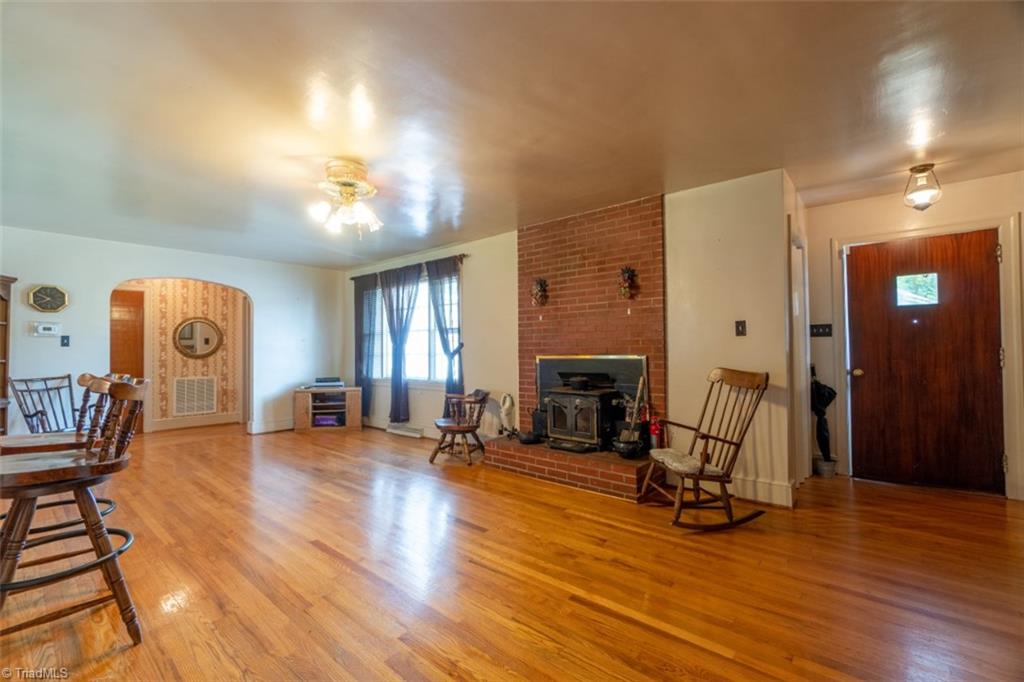 776 Circle Drive Eden, NC 27288 - Photo 5 of 27