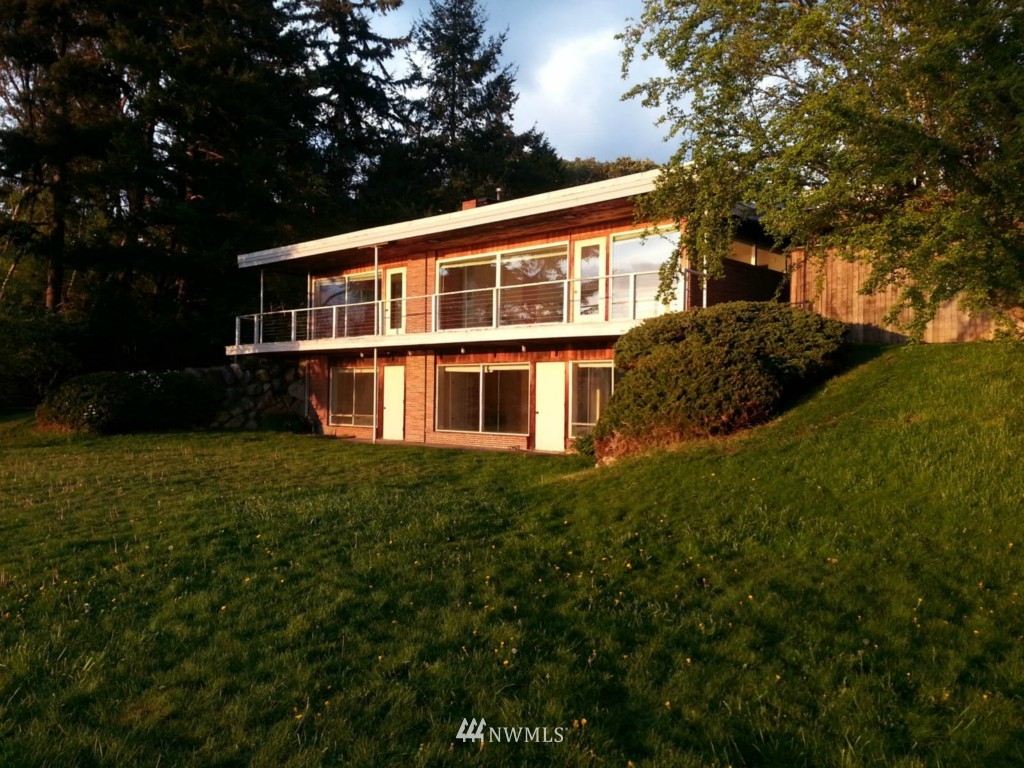 22901 Kingsbury Road Southwest Vashon, WA 98070 - Photo 10 of 15 Gallery Image 10