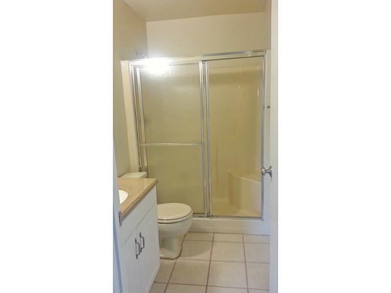 22112 Palms Way, Unit 203 Boca Raton, FL 33433 - Photo 7 of 19 Bathroom Master
