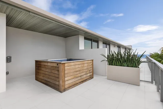 $6,950,000 | 1625 South Ocean Boulevard, Unit 11, Delray Beach, FL 33483