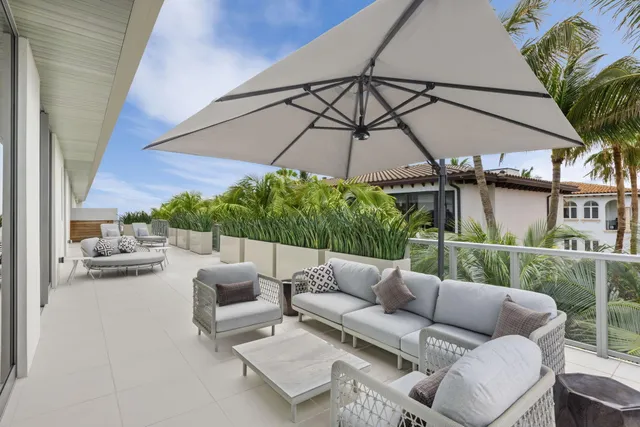 $6,595,000 | 1625 South Ocean Boulevard, Unit 11, Delray Beach, FL 33483