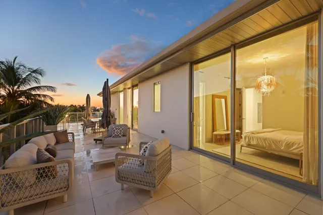 $6,595,000 | 1625 South Ocean Boulevard, Unit 11, Delray Beach, FL 33483