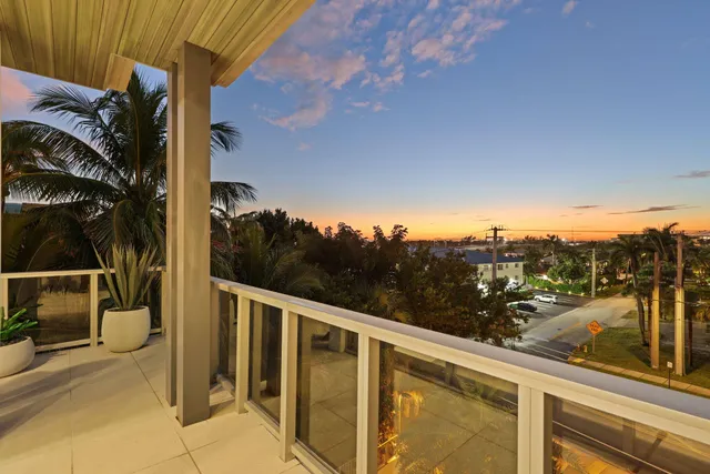 $6,595,000 | 1625 South Ocean Boulevard, Unit 11, Delray Beach, FL 33483