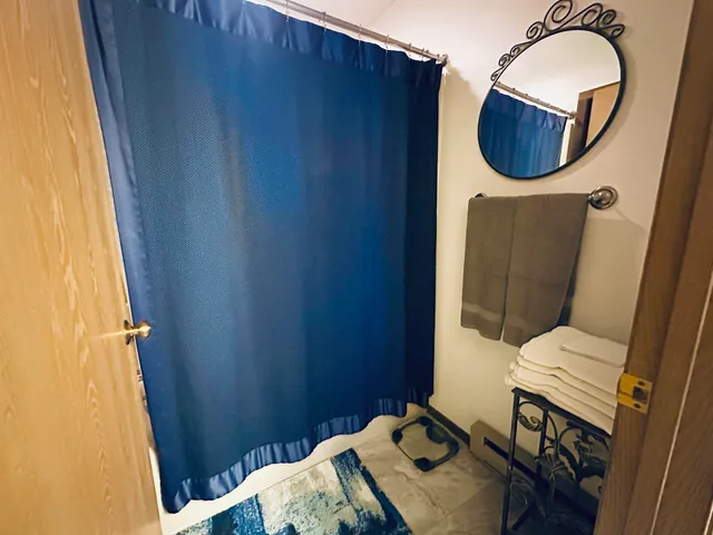 $189,900 | 975 Manor Drive, Unit 78, Neenah, WI 54956