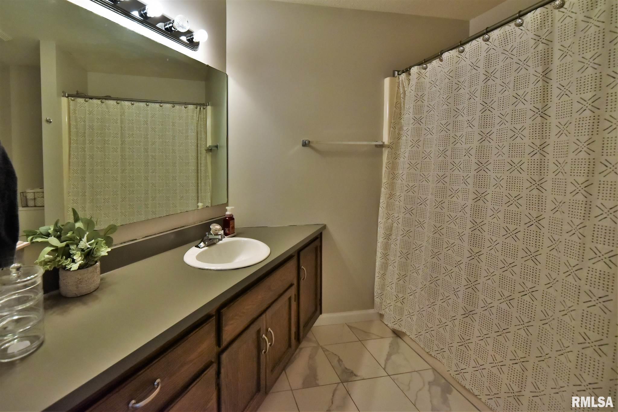 9 Taft Drive Rochester, IL 62563 - Photo 28 of 31