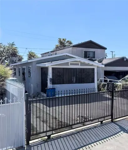 $320,000 | 2114 East Knopf Street, Compton, CA 90222