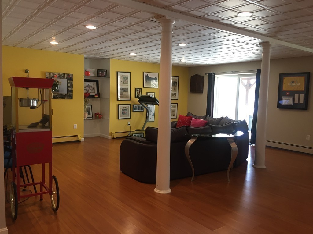 9 Castle Road Westford, MA 01886 - Photo 25 of 26 Gallery Image 25