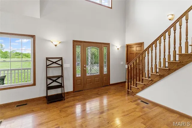 $489,900 | 2367 Degerlia Hollow Road, Hardin, IL 62047