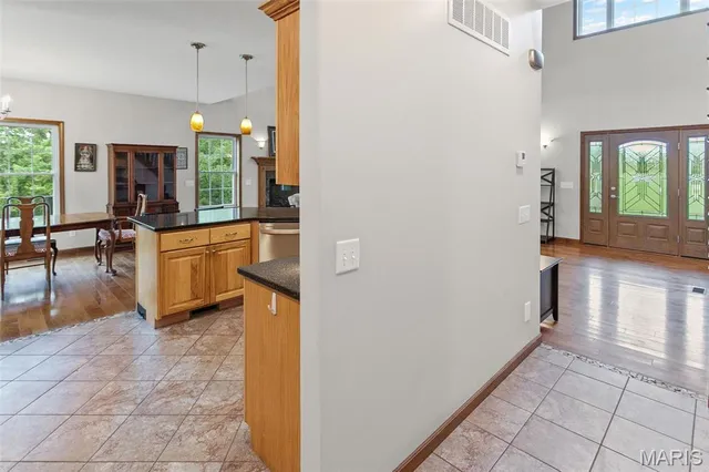 $489,900 | 2367 Degerlia Hollow Road, Hardin, IL 62047