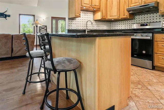 $489,900 | 2367 Degerlia Hollow Road, Hardin, IL 62047