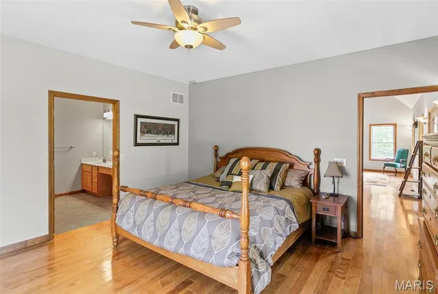 $489,900 | 2367 Degerlia Hollow Road, Hardin, IL 62047