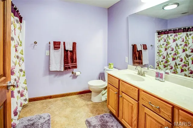 $489,900 | 2367 Degerlia Hollow Road, Hardin, IL 62047