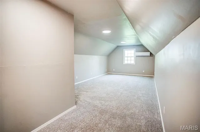 $489,900 | 2367 Degerlia Hollow Road, Hardin, IL 62047