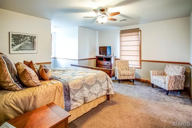 $489,900 | 2367 Degerlia Hollow Road, Hardin, IL 62047