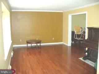 6 Esther Circle Sinking Spring, PA 19608 - Photo 3 of 6 Gallery Image 3