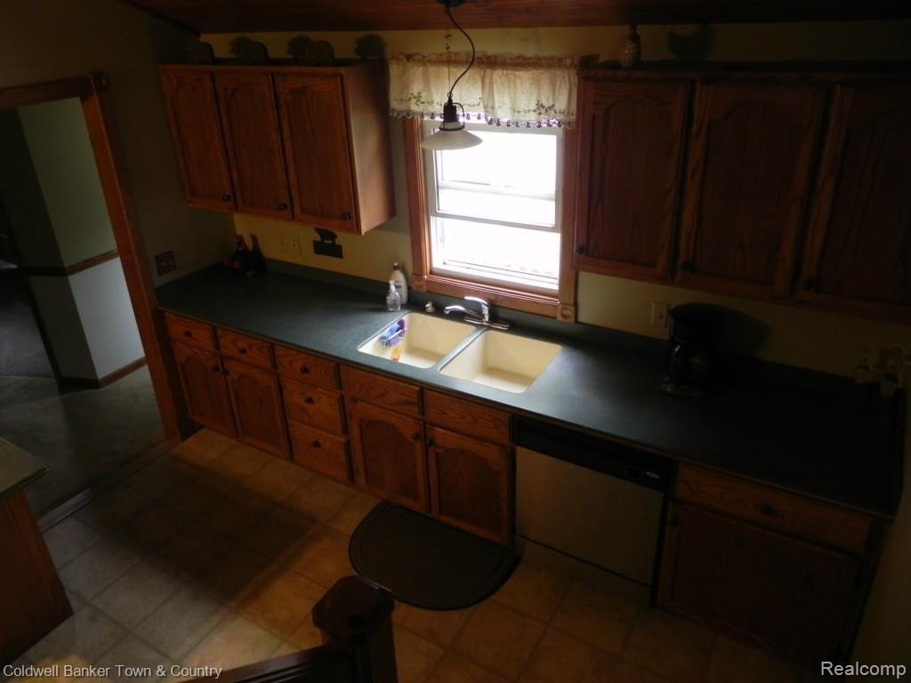4950 Meridian Road Williamston, MI 48895 - Photo 17 of 34