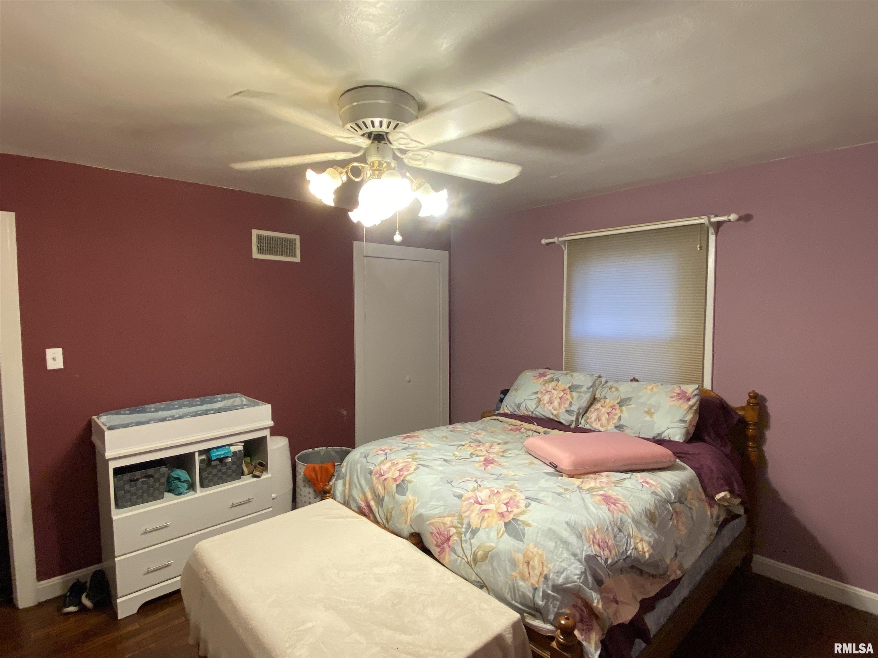 1114 West Cedar Street Salem, IL 62881 - Photo 16 of 25
