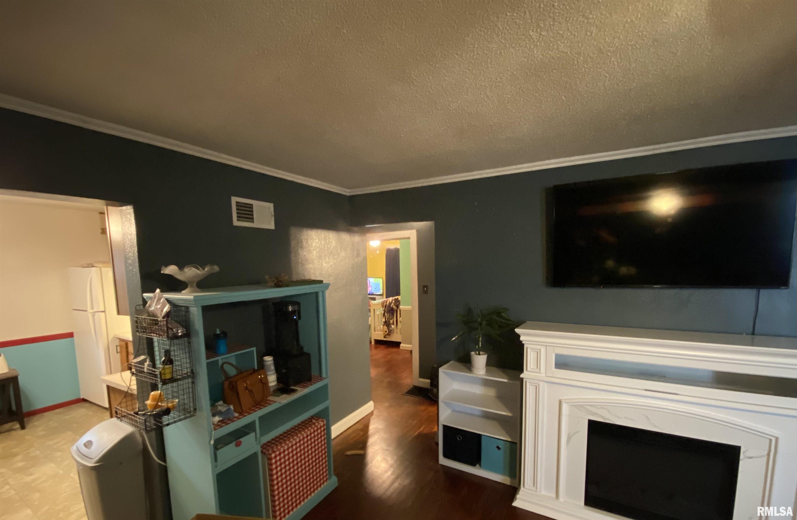 1114 West Cedar Street Salem, IL 62881 - Photo 10 of 25