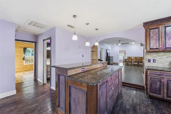 $2,000 | 2734 Fordham Road, Dallas, TX 75216