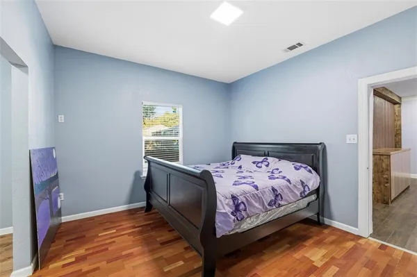 $2,000 | 2734 Fordham Road, Dallas, TX 75216