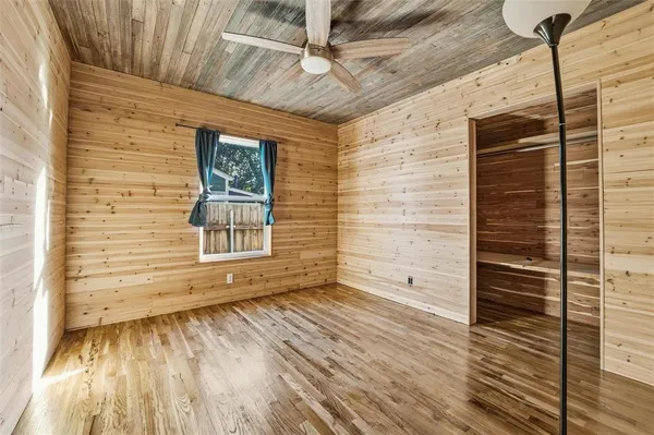 $2,000 | 2734 Fordham Road, Dallas, TX 75216