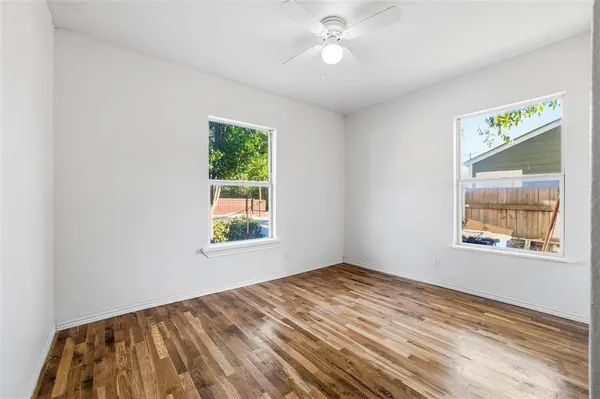 $2,000 | 2734 Fordham Road, Dallas, TX 75216