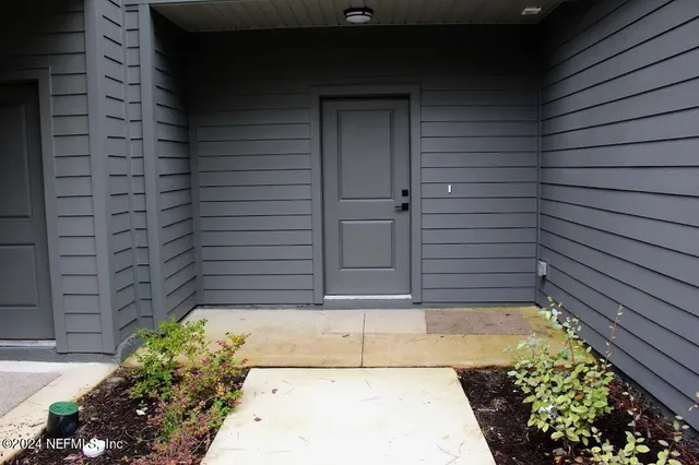 $279,700 | 4150 Quiet Creek Loop, Unit 133, Middleburg, FL 32068