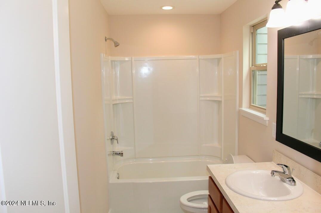 4150 Quiet Creek Loop, Unit 133 Middleburg, FL 32068 - Photo 33 of 43 IMG_0082