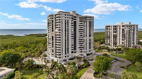 $1,195,000 | 6001 Pelican Bay Boulevard, Unit 1205, Naples, FL 34108