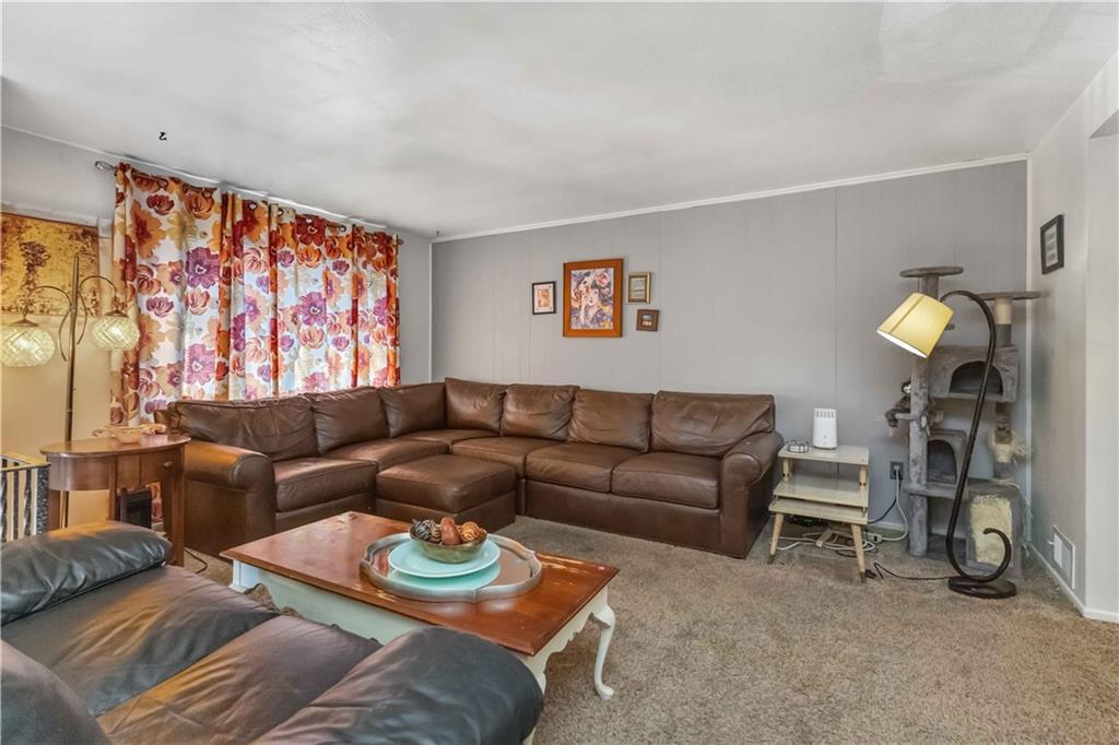 769 Hamil Road Verona, PA 15147 - Photo 6 of 29